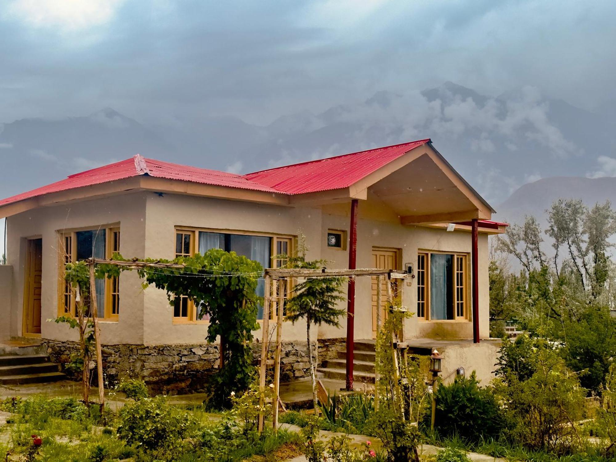Orgventure Resorts Skardu Kültér fotó